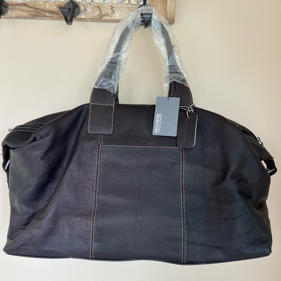 Kenneth Cole Colombian Leather Weekender Duffel - Picture 2 of 5